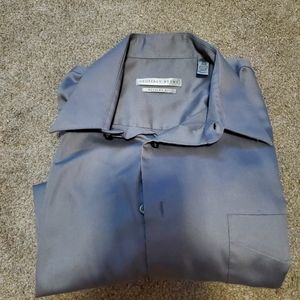 Men's long sleeve Geoffrey Beene light gray button up shirt